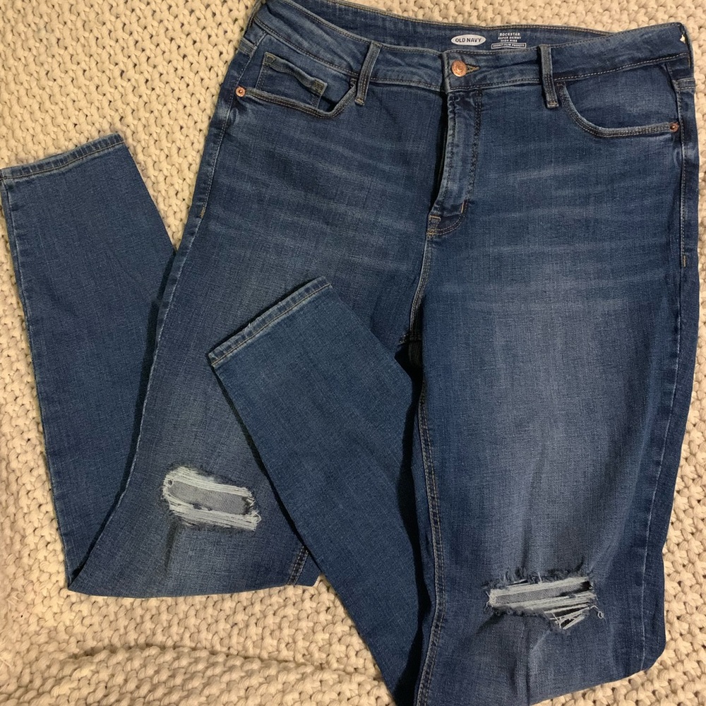 Old Navy rockstar jeans, size 14, brand new!
